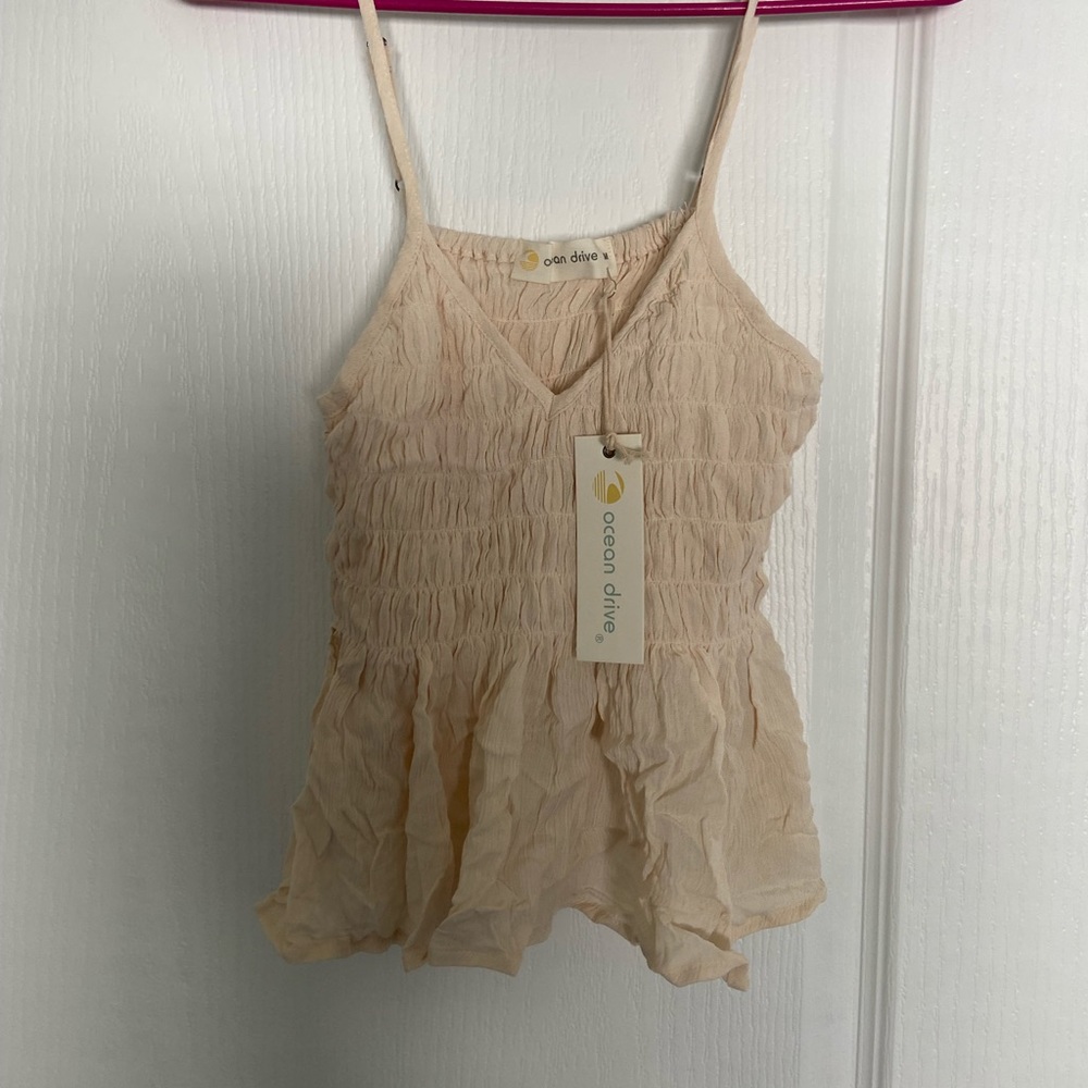 NWT Ocean Drive Gauze Crop Tank Natural (Medium)